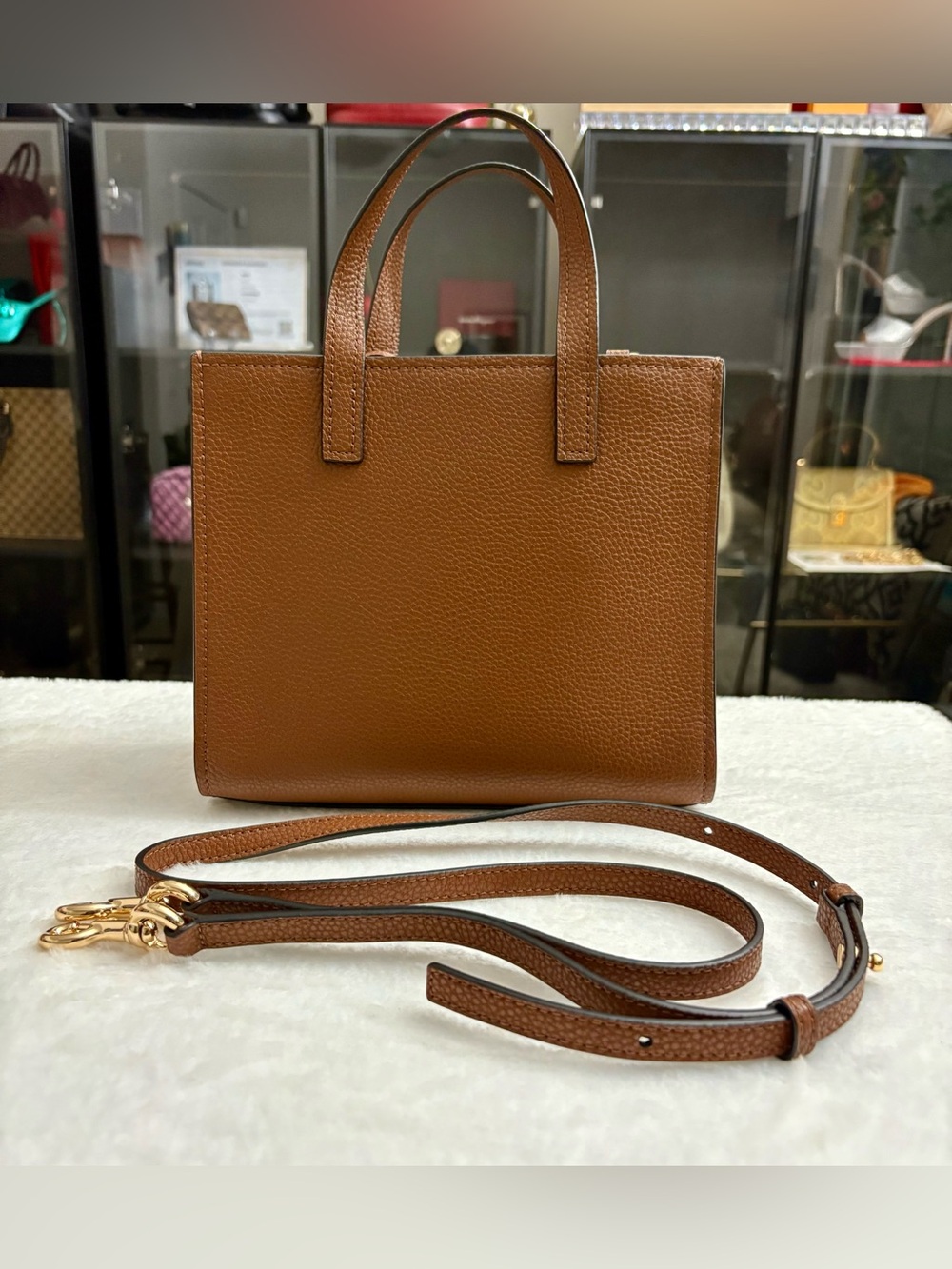 Marc Jacobs Mini Grind Leather Tote – Carmel - Picture 5 of 13